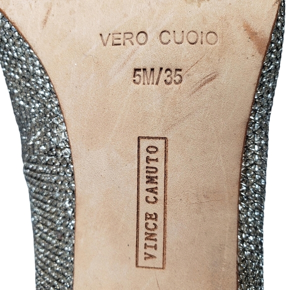 Vince Camuto | Champagne Gold Metallic Glam Chic Fabric Pumps Heels Women's 5 - Picture 7 of 11